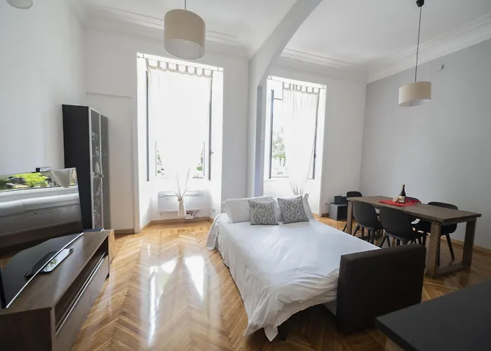 Lovely And New Near Termini Station Apartamento